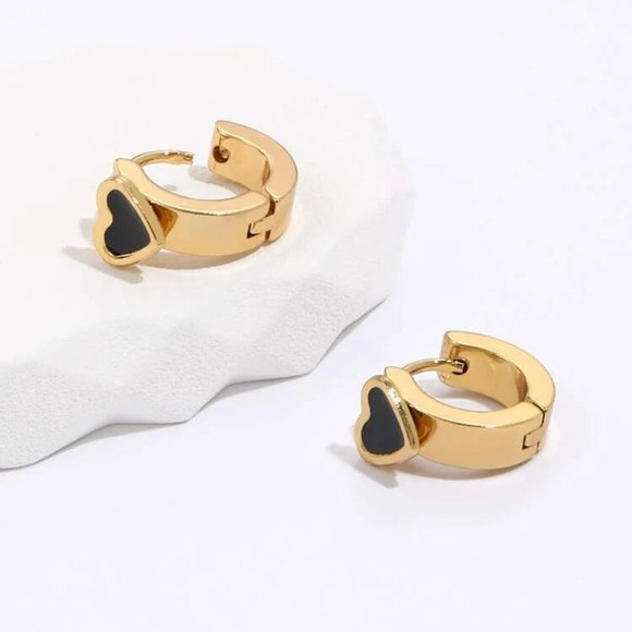 Stainless Steel Elegant Gold Heart Hoop Earring Jewelry Women NWT - Picture 4 of 4